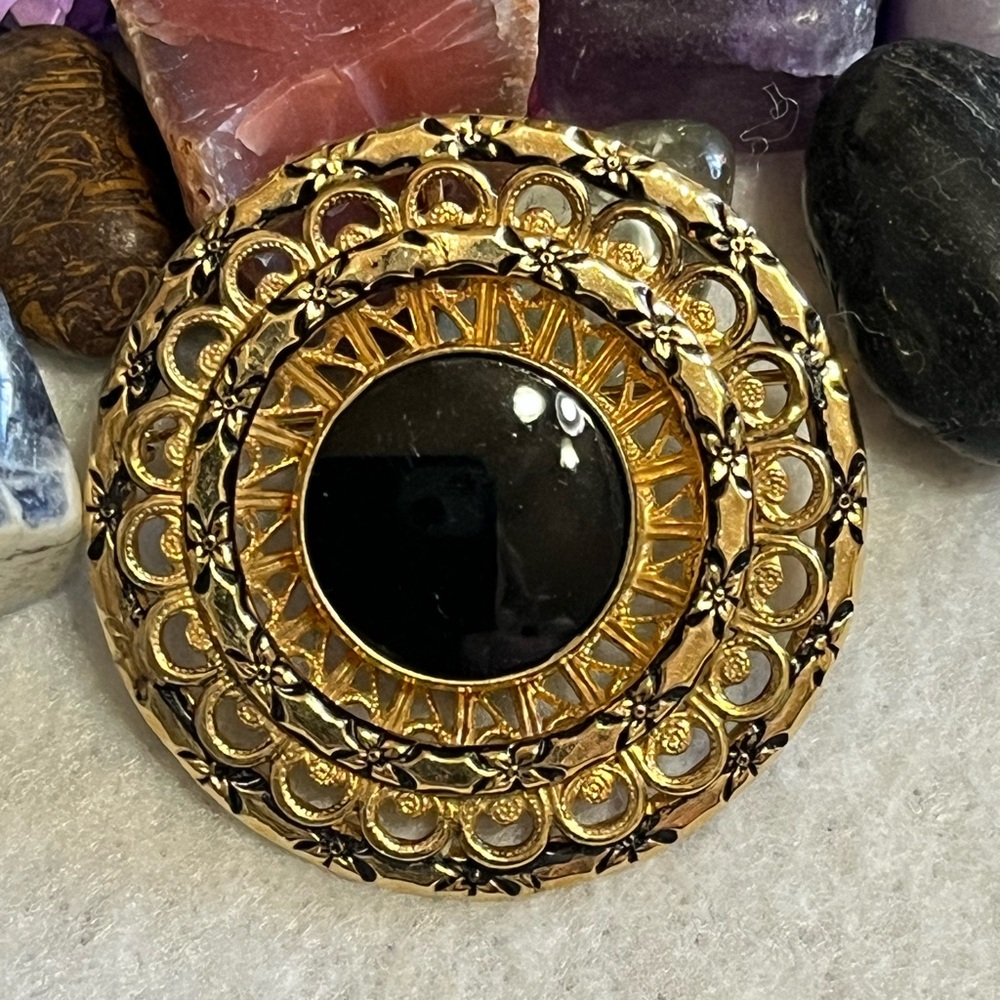 12K GF Winard Brooch Pendant